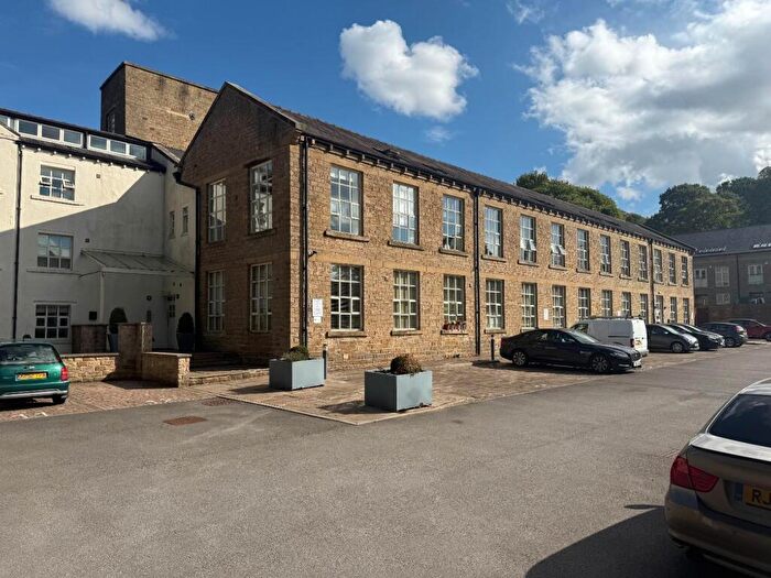 1 Bedroom Apartment To Rent In The Park, Penistone Road, Kirkburton, HD8