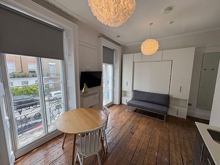 Studio To Rent In Gloucester Place, London, NW1