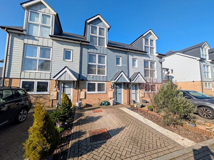 3 Bedroom Terraced House To Rent In Eton Walk, Folkestone, Kent, CT19