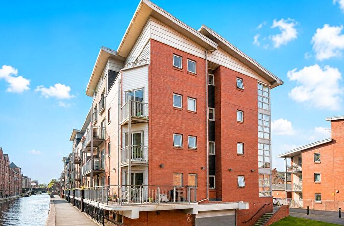 2 Bedroom Flat For Sale In Shot Tower Close, Chester, CH1