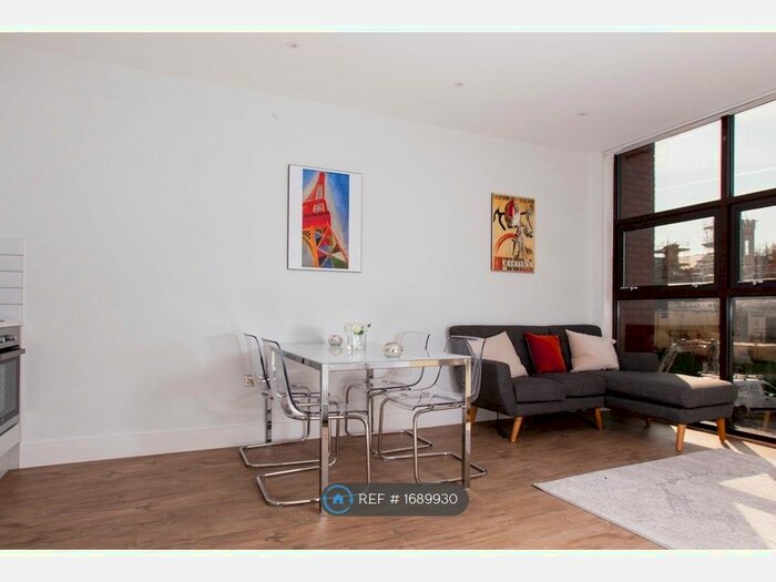 1 Bedroom Flat To Rent In Wardour Place, Slough, SL1