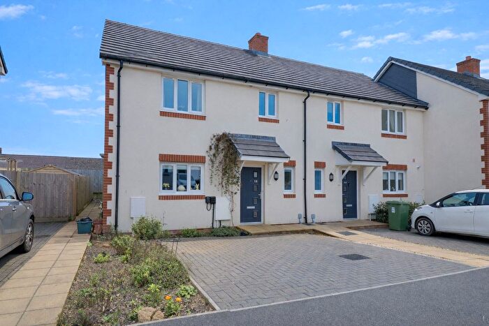 3 Bedroom End Terrace House For Sale In Alexander Park, Torrington, Devon, EX38