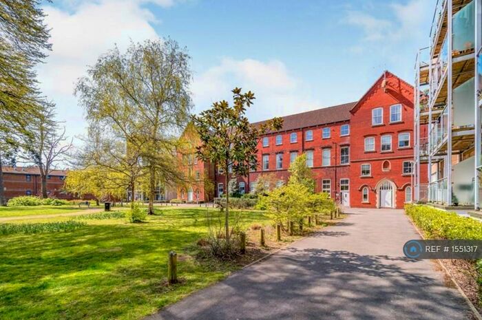 1 Bedroom Flat To Rent In James Weld Close, Southampton, SO15