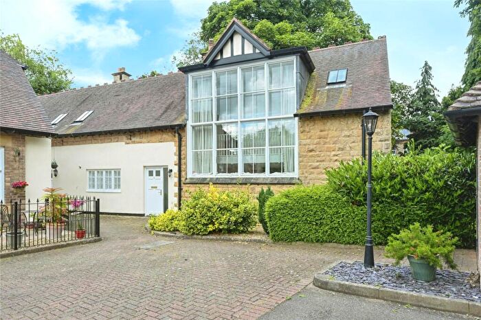 2 Bedroom Town House To Rent In The Quadrangle, Mansfield, NG18