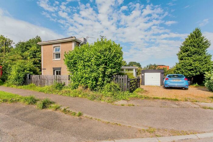 2 Bedroom Detached House For Sale In East Bank, Sutton Bridge, Spalding, PE12