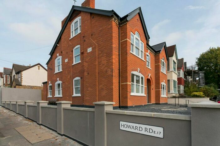 2 Bedroom Flat To Rent In Church Hill, London, E17