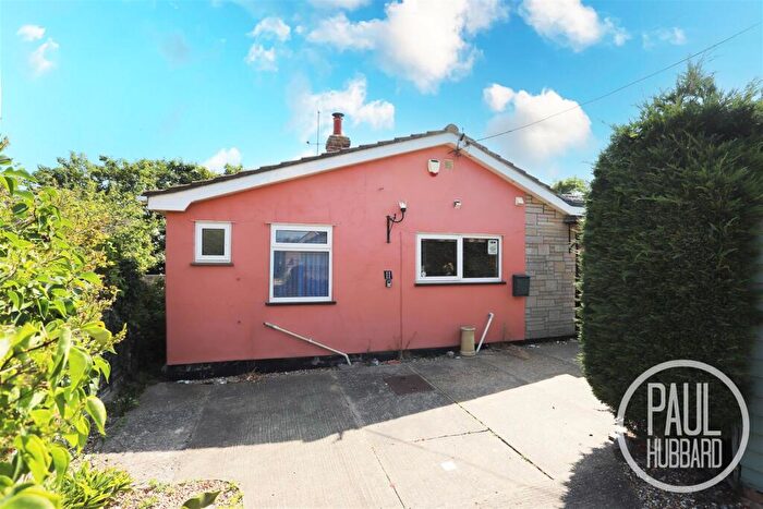 3 Bedroom Detached Bungalow For Sale In Willow Road, Pakefield, NR33