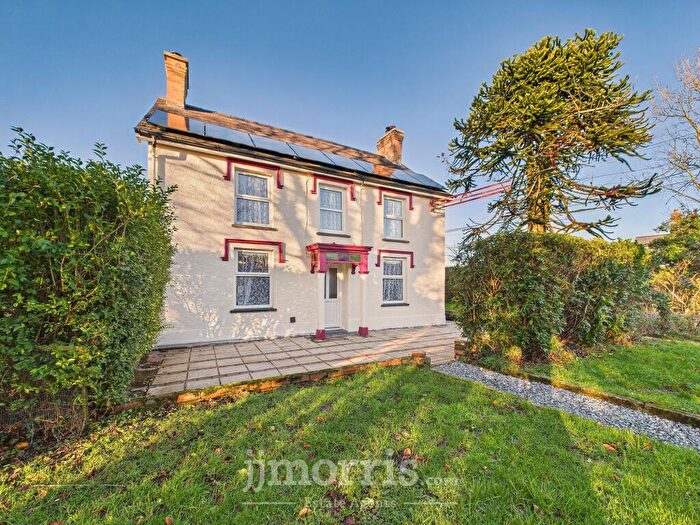 3 Bedroom Detached House For Sale In Beulah Road, Newcastle Emlyn, SA38