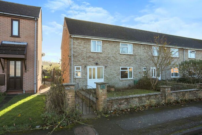 3 Bedroom End Of Terrace House For Sale In Cedar Road, Mickleton, Chipping Campden, GL55