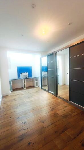2 Bedroom Flat To Rent In Brigstock Road, Thornton Heath, CR7