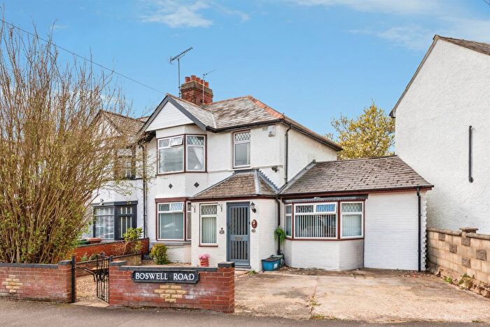 4 Bedroom End Terrace House For Sale In Boswell Road, Oxford, OX4