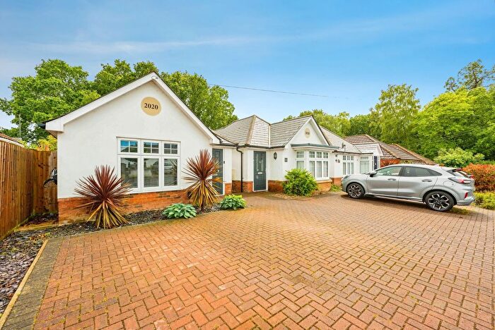 2 Bedroom Bungalow For Sale In Browning Avenue, Southampton, SO19