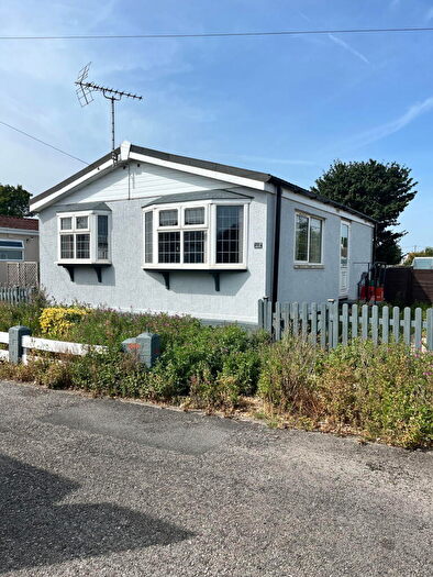 2 Bedroom Park Home For Sale In Sea Lane, Ingoldmells, Skegness, PE25