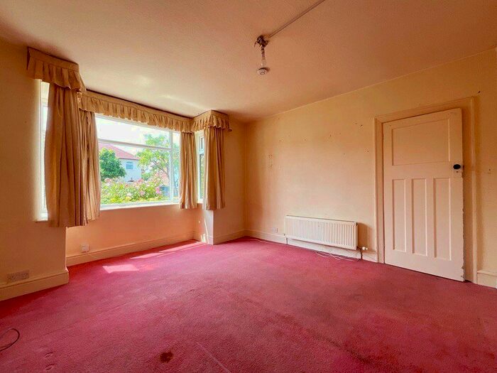 3 Bedroom Semi-Detached House For Sale In Mallee Crescent, Churchtown, Southport, PR9