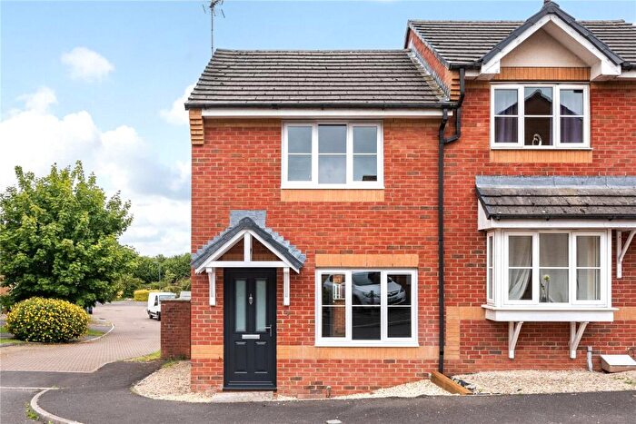2 Bedroom End Of Terrace House To Rent In Old England Way, Bath, BA2