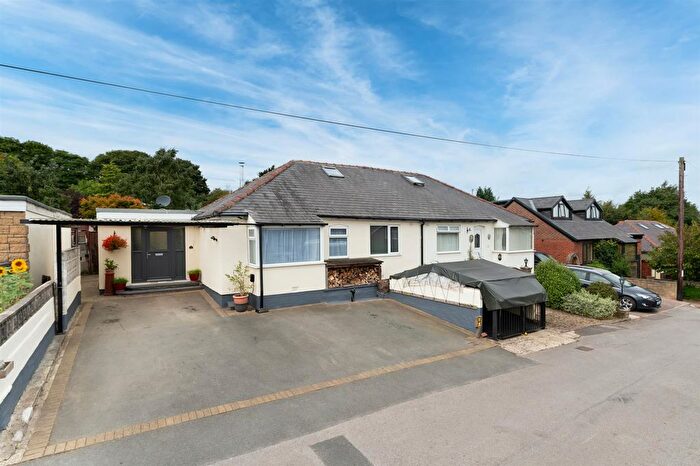 3 Bedroom Semi Detached Bungalow For Sale In Park Terrace, Pool In Wharfedale, Otley, LS21