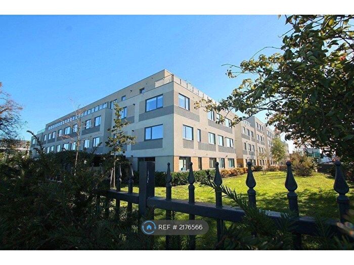 2 Bedroom Flat To Rent In Town Lane, Stanwell, Staines-Upon-Thames, TW19