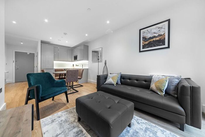 1 Bedroom Flat To Rent In Pershore Street, Birmingham, B5