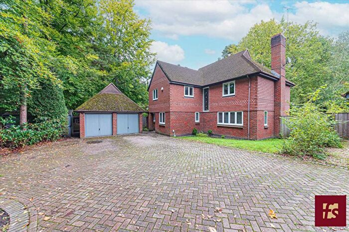 5 Bedroom Detached House To Rent In Mulberry House, Lower Wokingham Road, Crowthorne, RG45