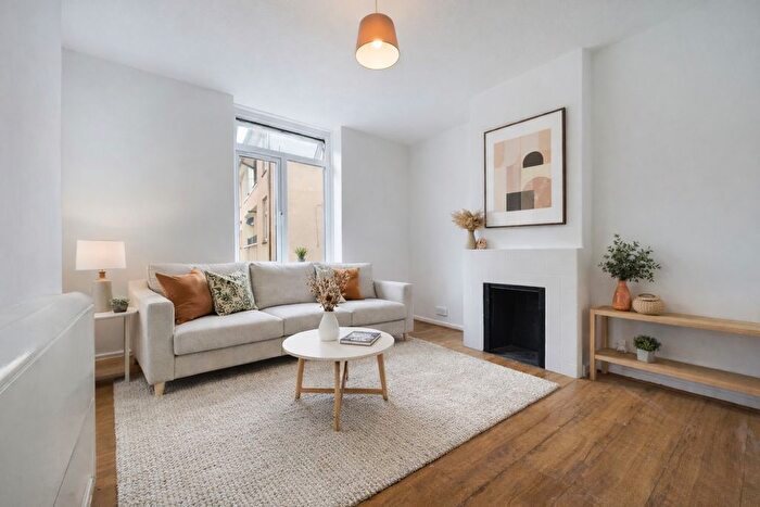 1 Bedroom Flat To Rent In Pitman Road, Cheltenham, Gloucestershire, GL51