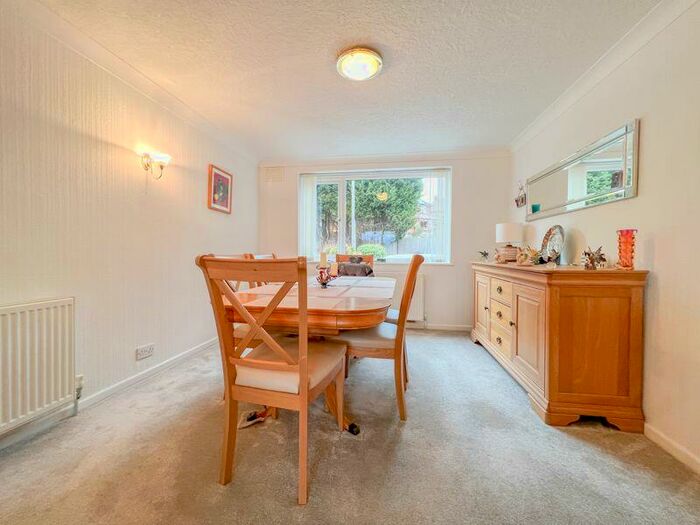 4 Bedroom Semi-Detached House For Sale In Mayland Drive, Streetly, Sutton Coldfield, B74