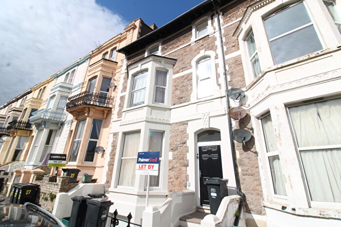 2 Bedroom Flat To Rent In Upper Church Road, BS23