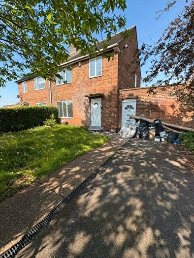 3 Bedroom Semi-Detached House For Sale In Wyrale Drive, Nottingham, NG8
