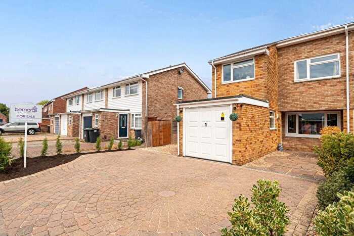 3 Bedroom Semi-Detached House For Sale In Matthews Close, Havant, PO9