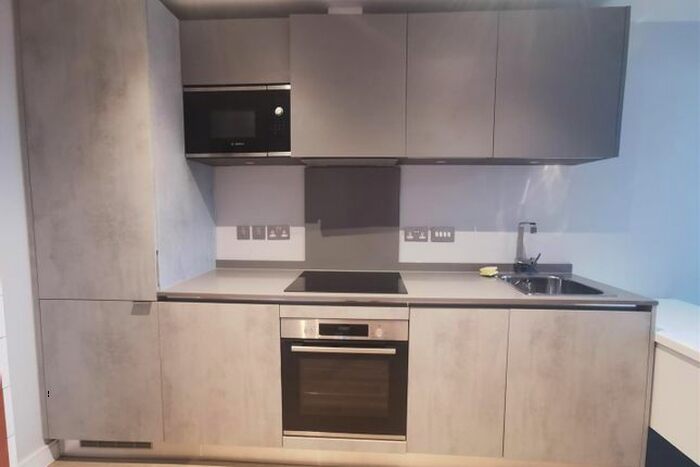 1 Bedroom Flat To Rent In Liverpool Road, Luton LU1