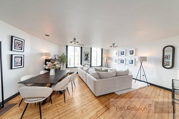 2 Bedroom Apartment For Sale In Clayton Street West, Newcastle Upon Tyne, Tyne And Wear, NE1