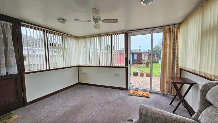 2 Bedroom Semi-Detached Bungalow For Sale In Sycamore Avenue, Bradwell, NR31