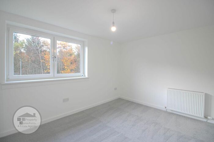 2 Bedroom Flat To Rent In Denmilne Street, Easterhouse, Glasgow, G34