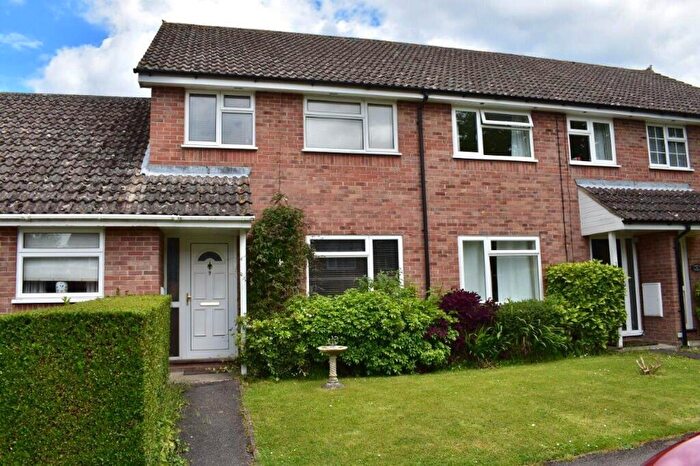 3 Bedroom Terraced House For Sale In Ashton Place, Kintbury, RG17