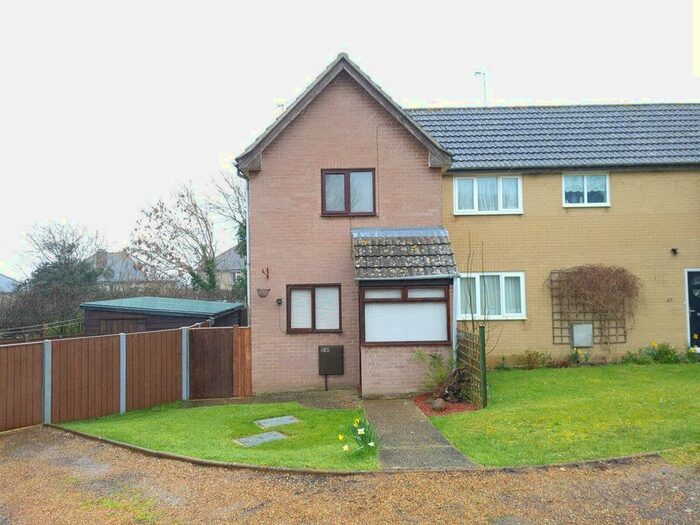 2 Bedroom End Of Terrace House To Rent In Jeals Lane, Sandown, PO36