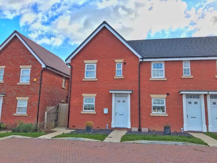 3 Bedroom Terraced House To Rent In Castle Drive, Margate, CT9