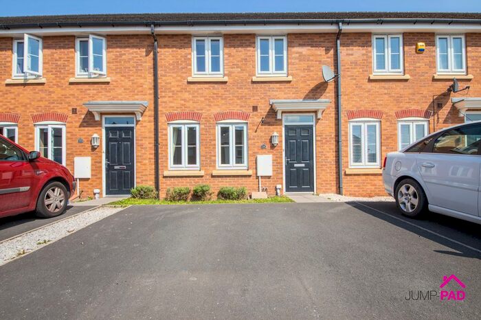 3 Bedroom Semi-Detached House To Rent In Daisy Avenue, Newton-Le-Willows, WA12