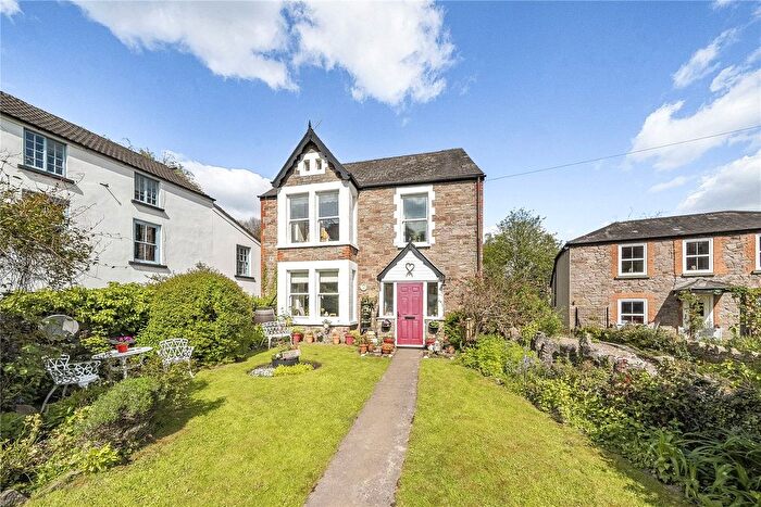 4 Bedroom Detached House For Sale In Brockweir, Chepstow, Gloucestershire, NP16