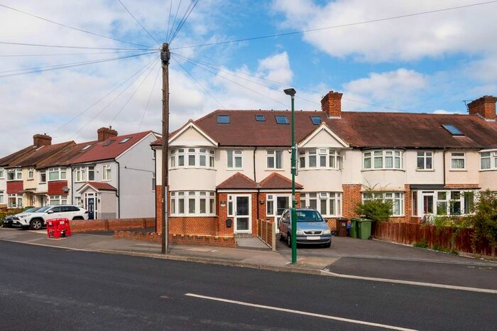 2 Bedroom End Of Terrace House To Rent In Windsor Avenue, Sutton, North Cheam, Sutton, SM3