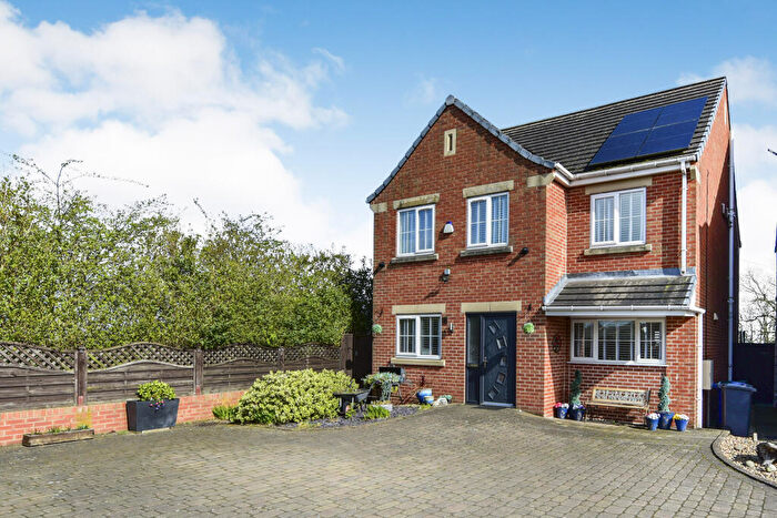 4 Bedroom Detached House For Sale In White Cross View, Barnsley, S70