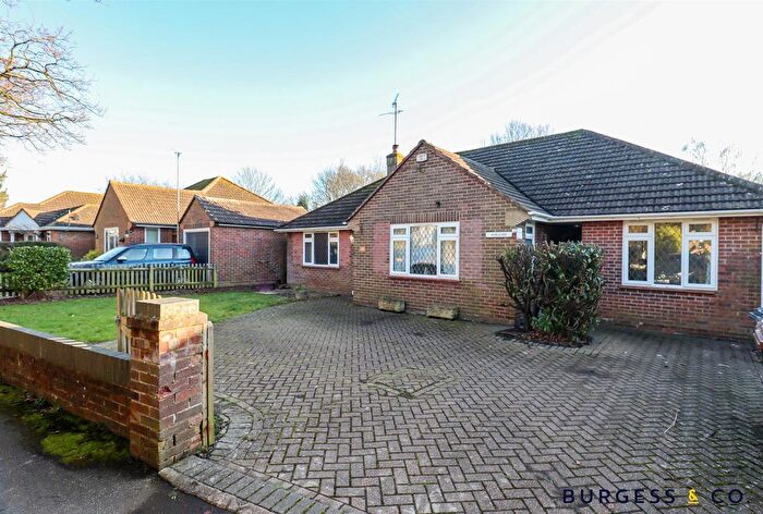4 Bedroom Detached Bungalow For Sale In Turkey Road, Bexhill-On-Sea, TN39