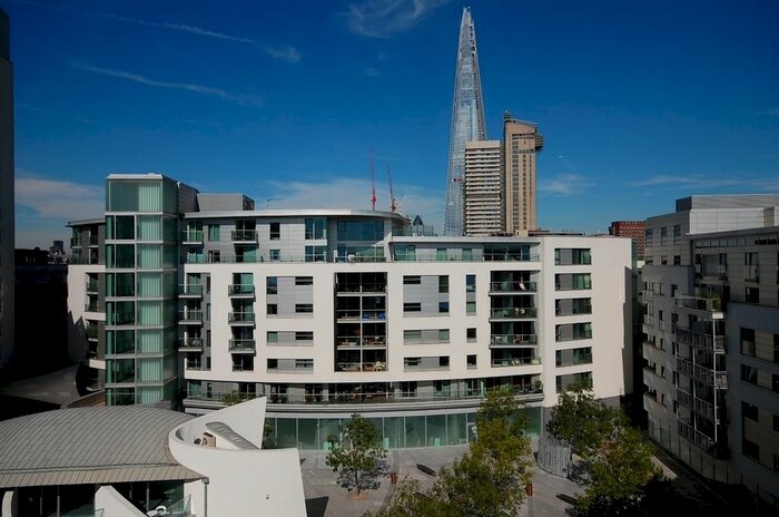 Studio To Rent In Long Lane, London, SE1