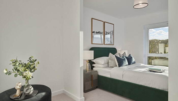 1 Bedroom Apartment For Sale In Tiltman Avenue, DA9