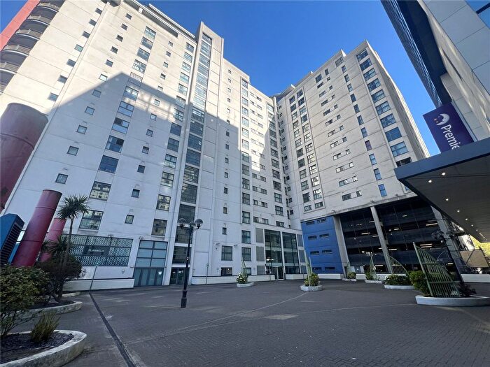 1 Bedroom Flat For Sale In Churchill Way, Cardiff, CF10