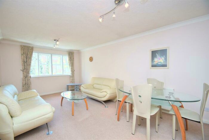 2 Bedroom Apartment To Rent In Skillen Lodge, Uxbridge Road, Pinner, HA5