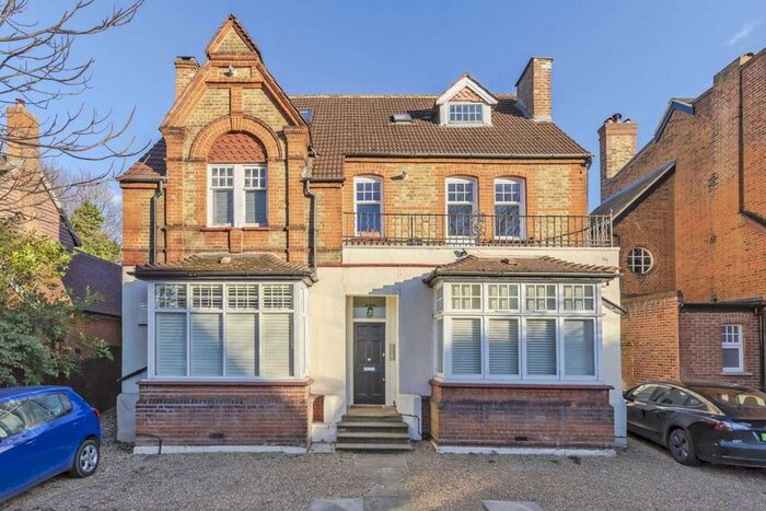 1 Bedroom Flat To Rent In Ambleside Avenue, London, SW16