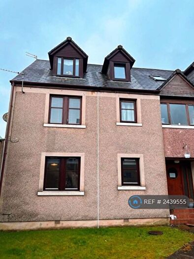 2 Bedroom Flat To Rent In Townhead Court, Strathaven, ML10