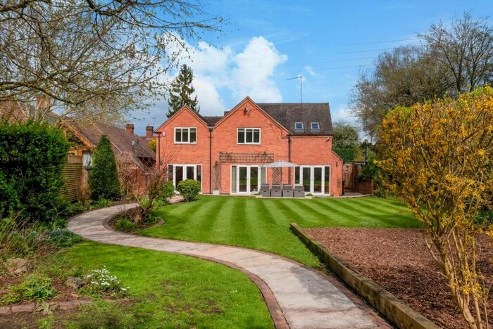 4 Bedroom Detached House For Sale In Clifford Chambers, Stratford-upon-Avon, CV37