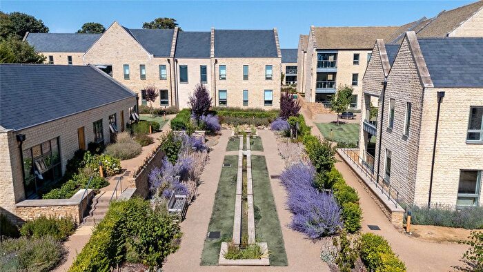 2 Bedroom Flat For Sale In Stow-On-The-Wold, Gloucestershire, GL54