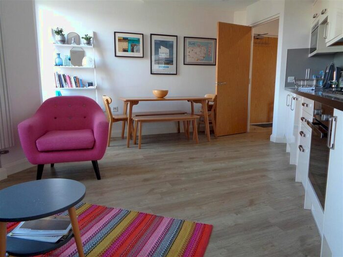 2 Bedroom Flat To Rent In Former Nurses Residence, Canterbury Road, Westbrook, CT9