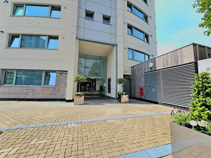 2 Bedroom Apartment To Rent In Maxim Tower, Mercury Gardens, Romford, RM1